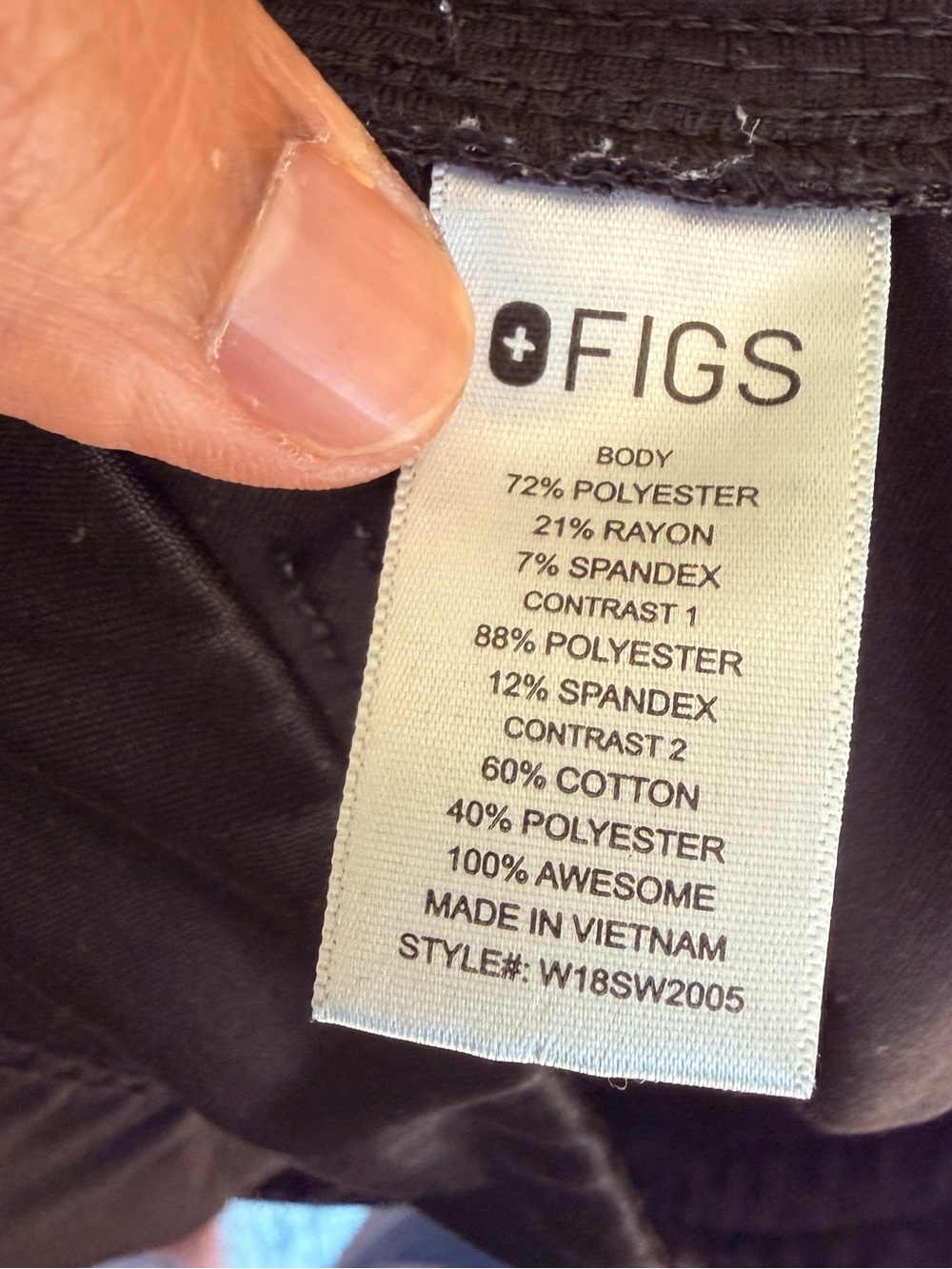 Figs Technical Collations Women's Black Scrub 2pc Set with Jogger Pants Size: S - Picture 8 of 13